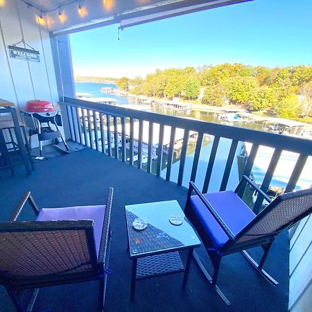 F Lakefront! Remodeled, Sleeps 4, Boat Slip, Patio, Wifi, Cable, Pool Osage Beach Extérieur photo